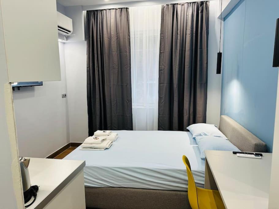 Blue Suite At Piraeus Port Exterior photo