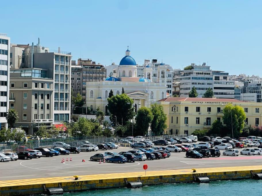 Blue Suite At Piraeus Port Exterior photo